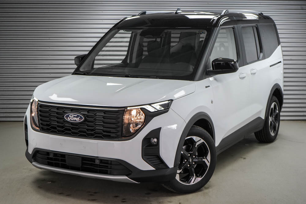 Foto vom Ford Tourneo Courier 1,0 EcoBoost Automatik 
